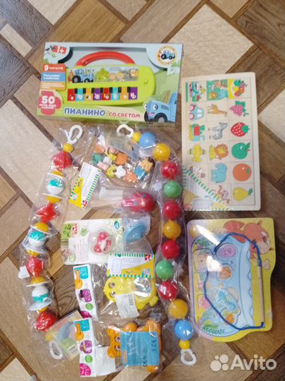 Игрушки для малыша