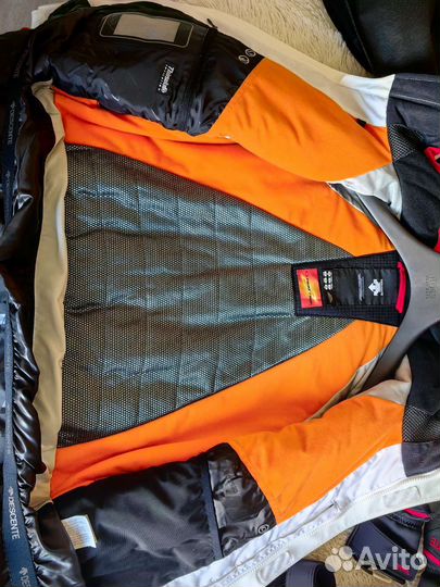 Горнолыжный костюм Descente
