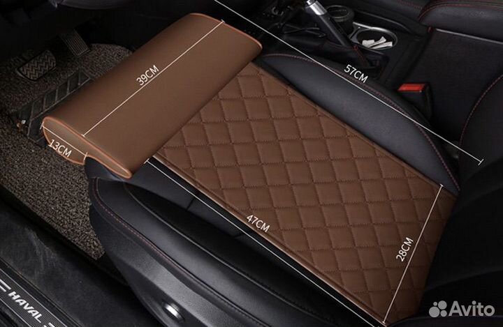 Подушка для ног в авто. Оттоманка