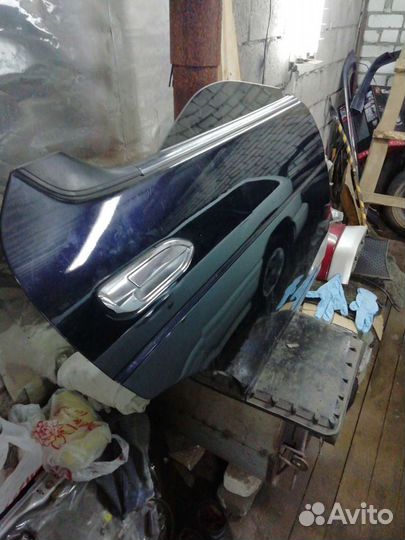 Дверь задняя Nissan Laurel c35