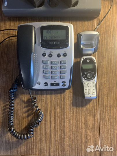 Стационар Телефон в комплекте с радиотрубкой