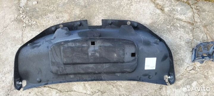 Обшивка багажника бмв f10. Замок багажника BMW F10