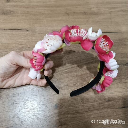 Ободок с цветами