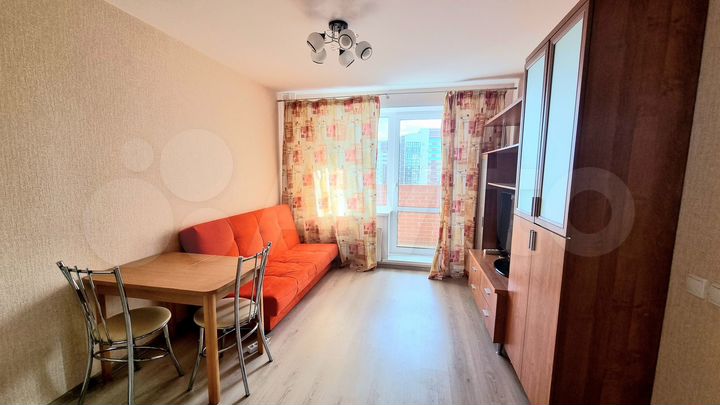2-к. квартира, 40 м², 11/15 эт.