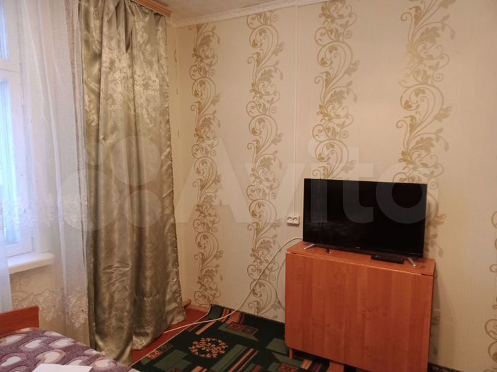 2-к. квартира, 57 м², 1/2 эт.