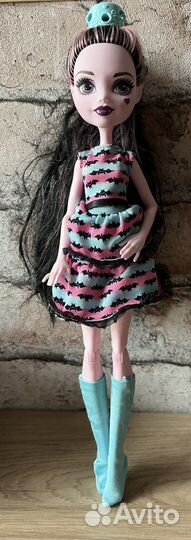 Кукла Монстер Хай дракулаура