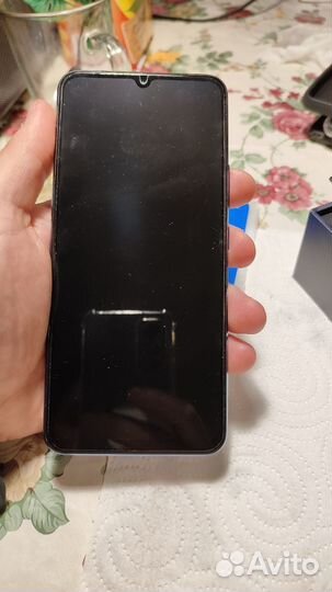 Телефон vivo 21 e