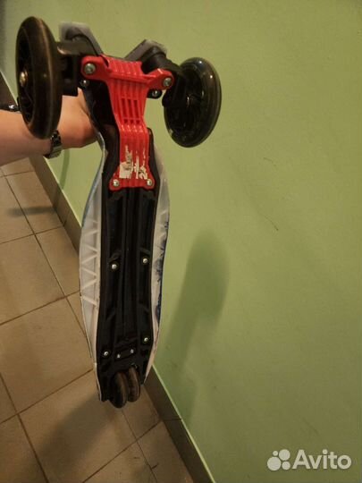 Самокат детский трехколесный