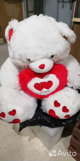 Плюшевый медведь