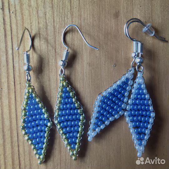 Серьги, браслеты из бисера