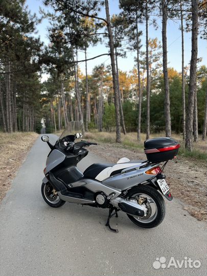 Yamaha T-MAX XP500