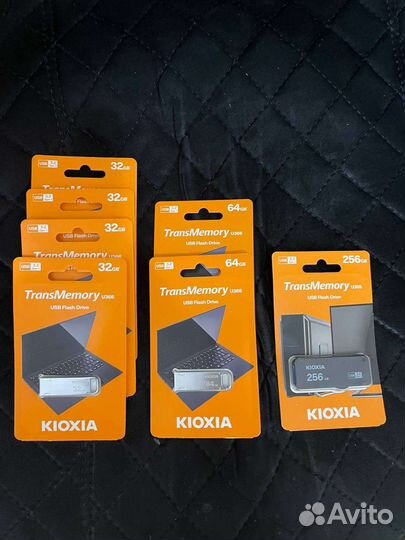 Kioxia TransMemory USB Flash Drive 32/64 Гб