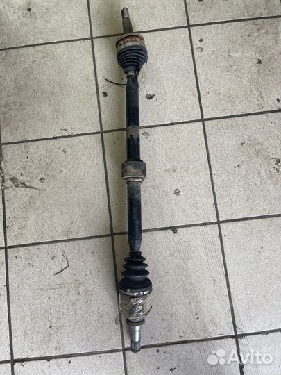 Вал приводной (Полуось) передний правый Toyota