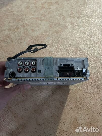 Продам магнитолу Sony