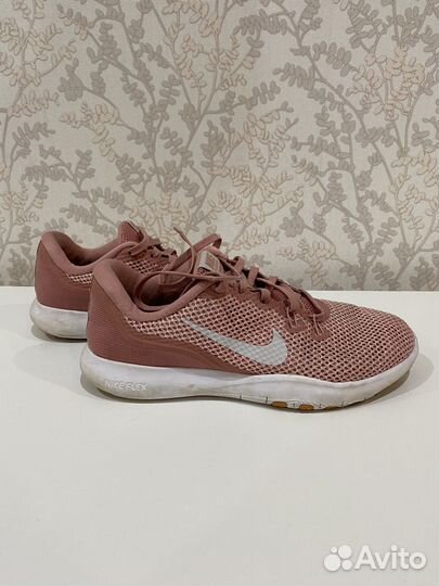 Кроссовки nike