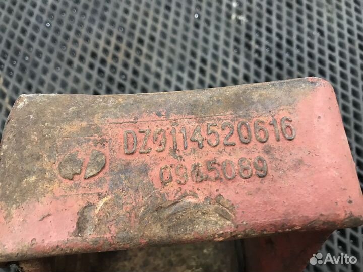 9114520616 Кронштейн крепления рессоры задней прав