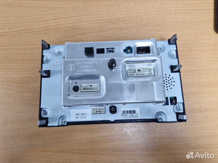 DZ97189730270 Магнитола 10 дюймов shacman X6000