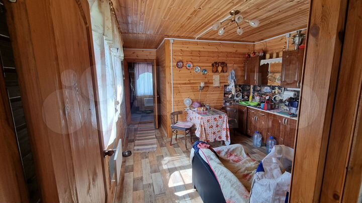 Дом 40 м² на участке 6 сот.