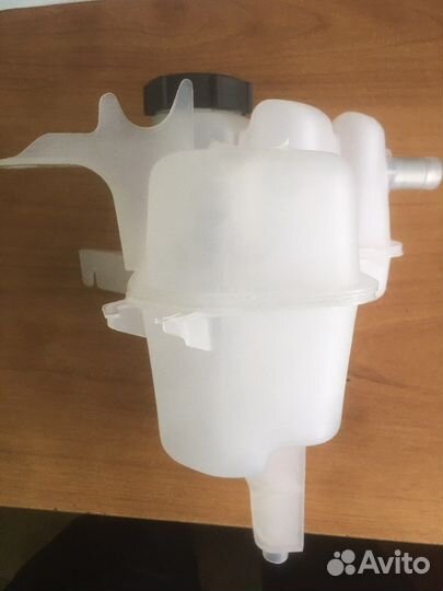 Бачок расширительный форд Маверик, эскейп 2,3 л