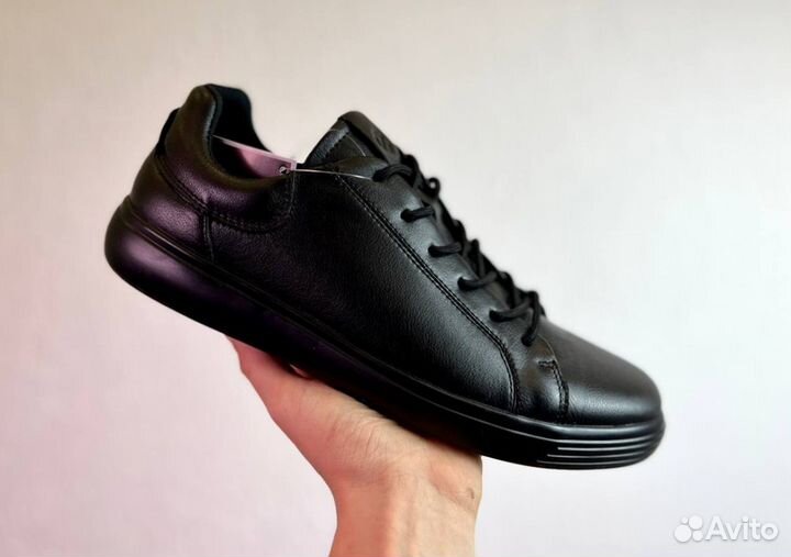 Кроссовки Ecco модные