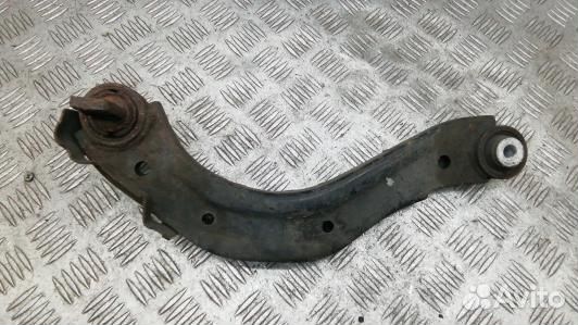 Рычаг задний honda civic 8 (SPH17LW02)