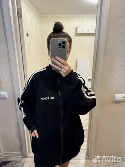 Мужской бомбер