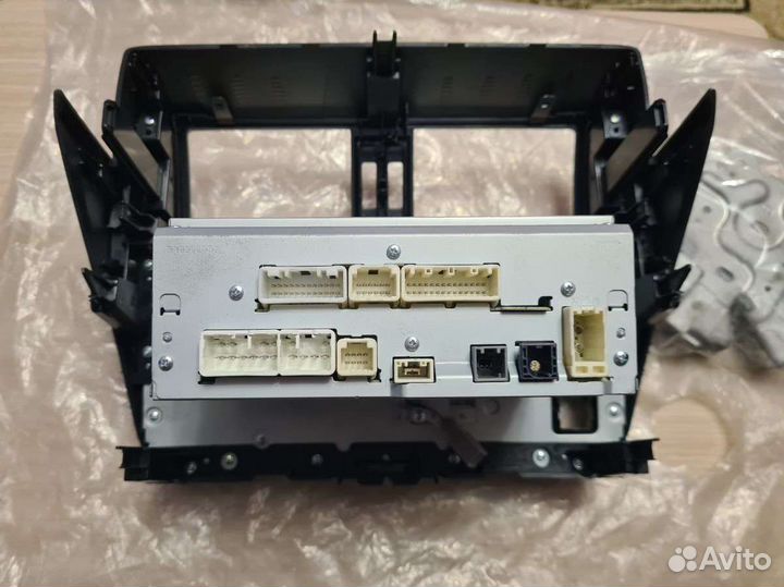 Магнитола Toyota Land Cruiser Prado 150