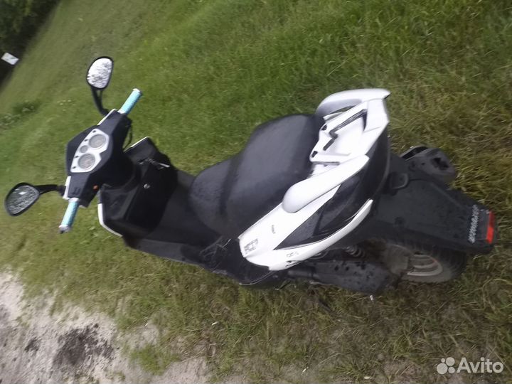 Скутор рейсер