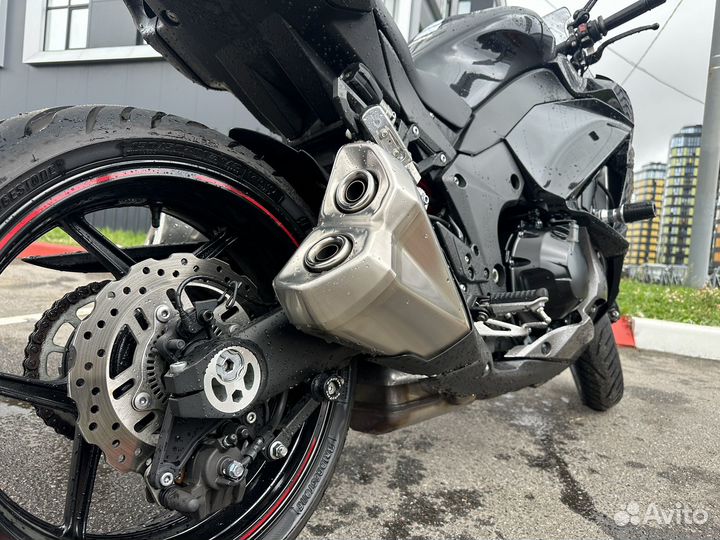 Kawasaki z1000sx (ninja 1000)