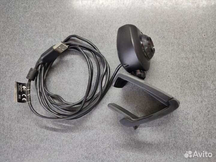 Веб-камера Logitech QC3000
