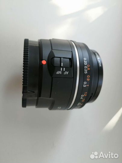 Объектив Sony 35mm 1.8 SAM