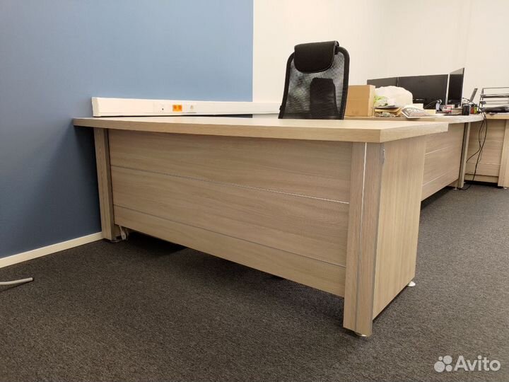 Стол для руководителя (стол письменный) belfast бу