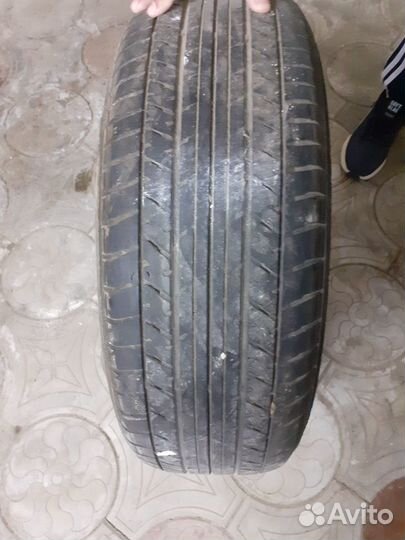 Yokohama 704R 215/65 R16