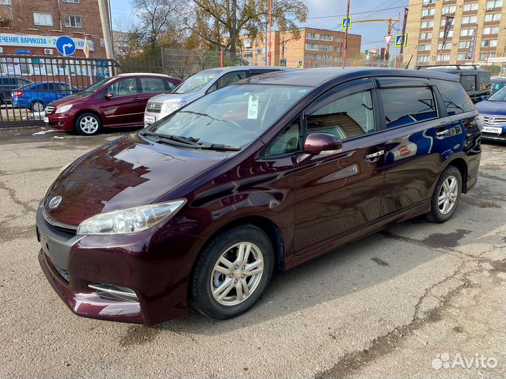 Toyota Wish 1.8 CVT, 2013, 111 000 км