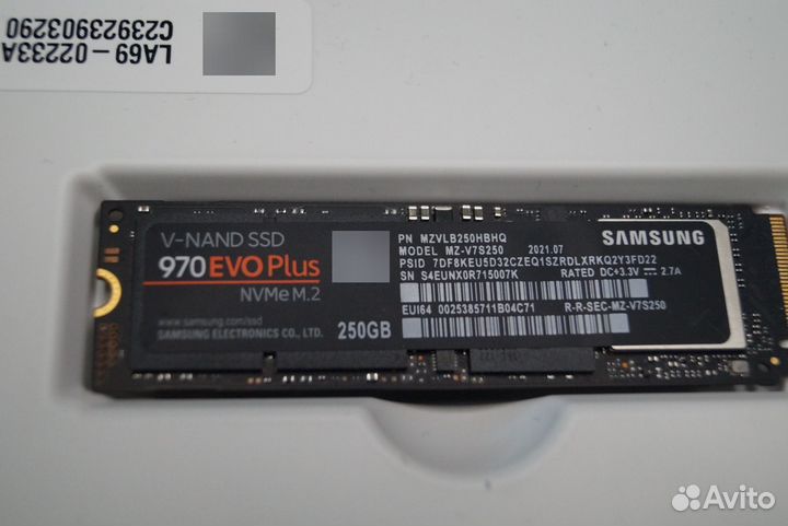 SSD M.2 накопитель Samsung 970 EVO Plus