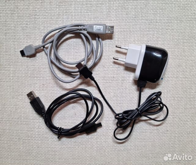 Зарядное устройство Deppa TR-020, USB Data Link