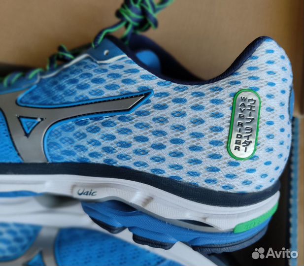 Кроссовки Mizuno Wave Rider 18