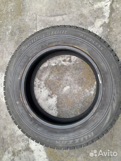 Bridgestone Blizzak VRX 185/65 R15