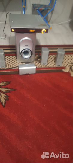 Давольно мощный кинотеатр BBK dk1112si 5.1