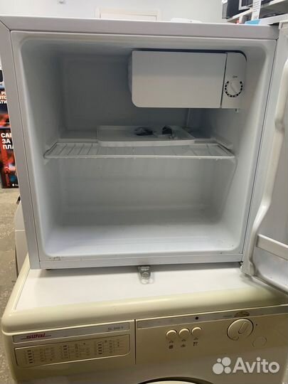 Холодильник Бирюса 50/ ТЦ