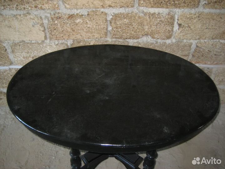 Деревянный овальный стол. Россия - конец XIX века