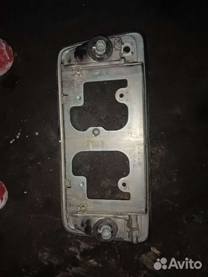 Номерная рамка Nissan Gloria