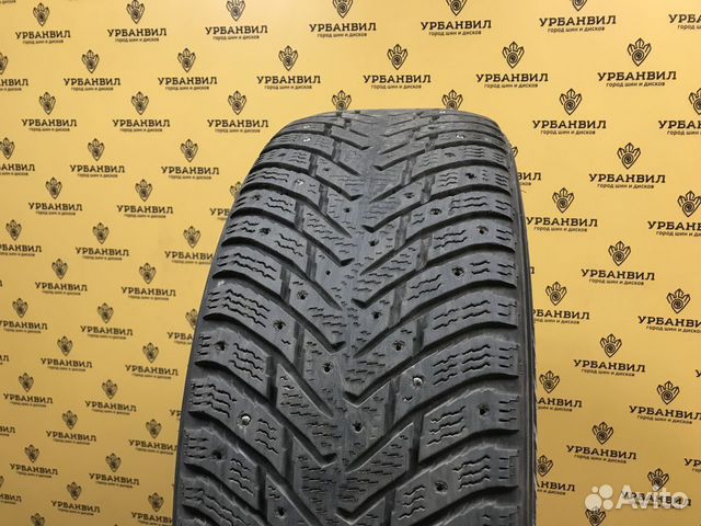 Nokian Tyres Hakkapeliitta 8 215/55 R17 98T