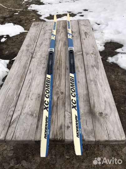 Беговые лыжи