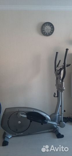 Эллиптический тренажер HouseFit Vanguard E2.1M