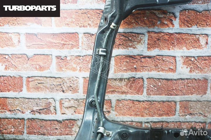 Балка под двс передняя Toyota Harrier MCU15 1mzfe