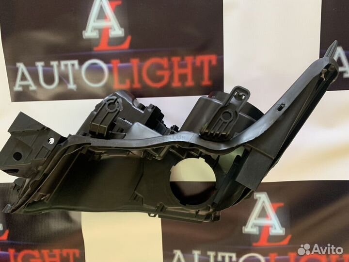 Корпус фары Lexus LX570 2012-2015 левый