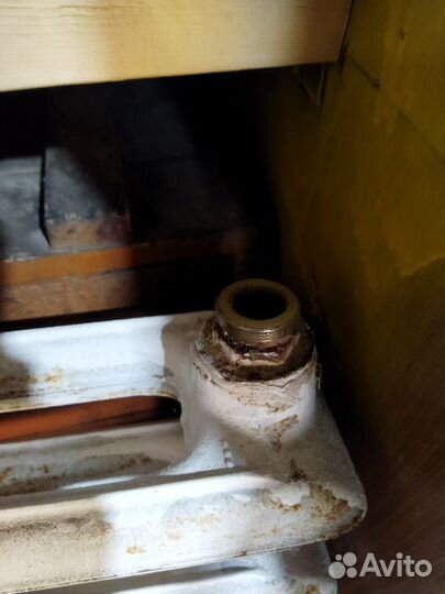 Радиатор отопления чугунный 7 секций