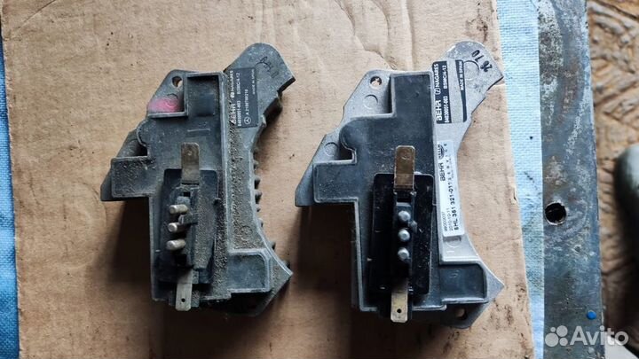 Резистор печки Мерседес 202 210 208 170