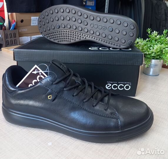 Кожаные кроссовки ecco